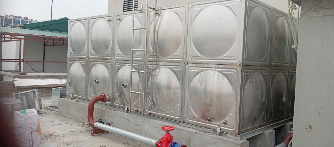 be-nuoc-lap-ghep-inox-3 be-nuoc-lap-ghep-inox-3