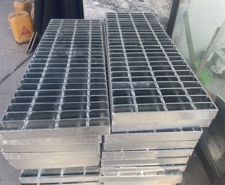 san-grating-ma-kem-1